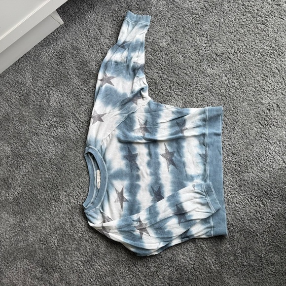Blue Star Patterned Sweatshirt - Picture 2 of 2